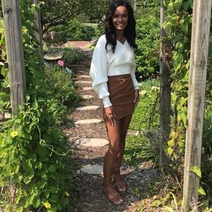 Meet your Posher, Desiree